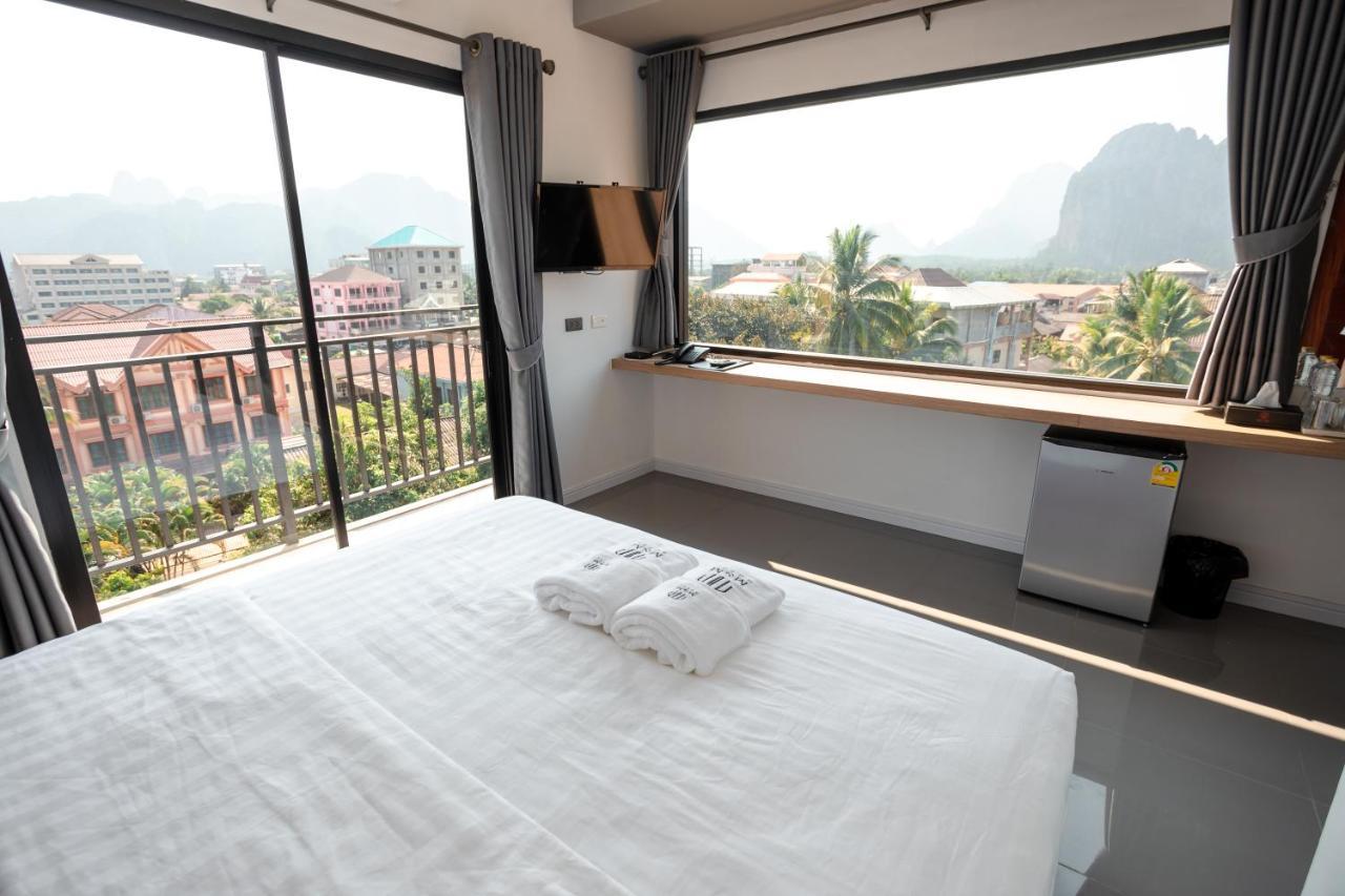 M&M Hotel Vang Vieng Extérieur photo