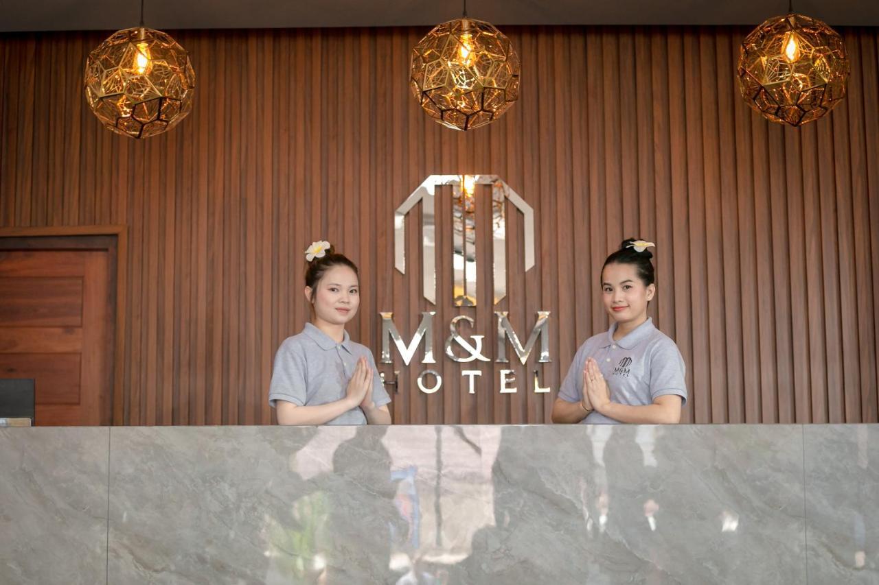 M&M Hotel Vang Vieng Extérieur photo